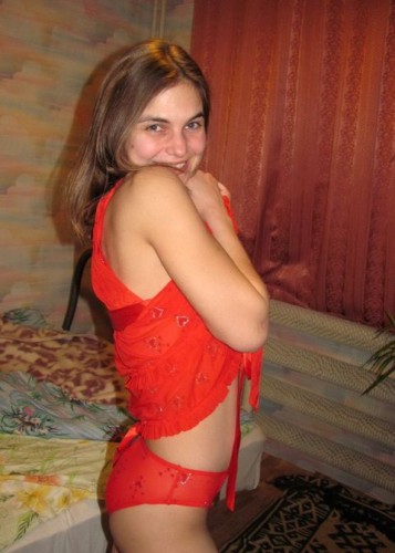 Лина, Г. Рефтинский